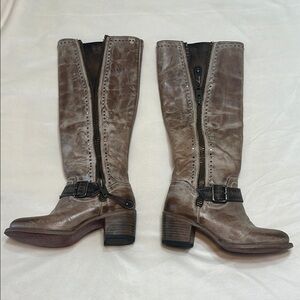 Freebird Brown Heeled Boots with Western Style